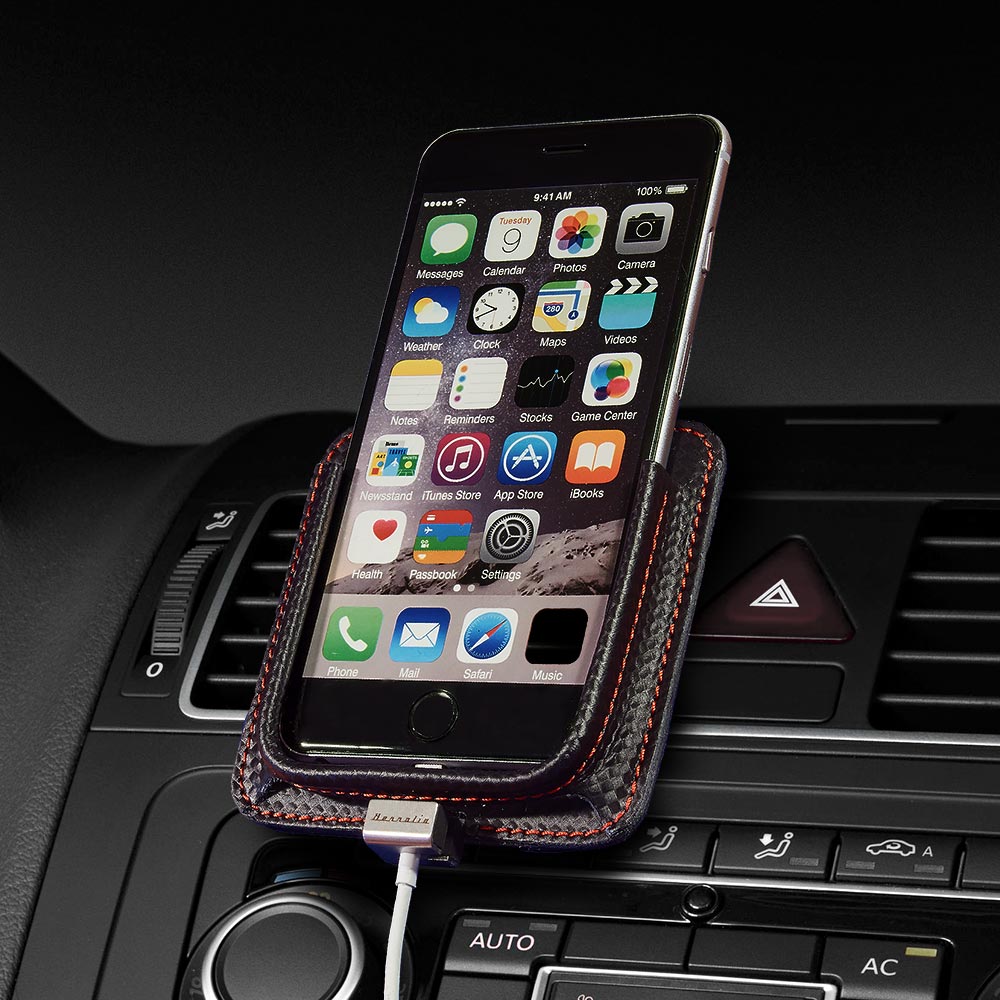 Berrolia car holder for iPhone, Size XL - Carbon