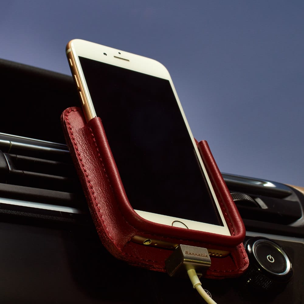 Berrolia car holder for iPhone, Size XL - Red Wine